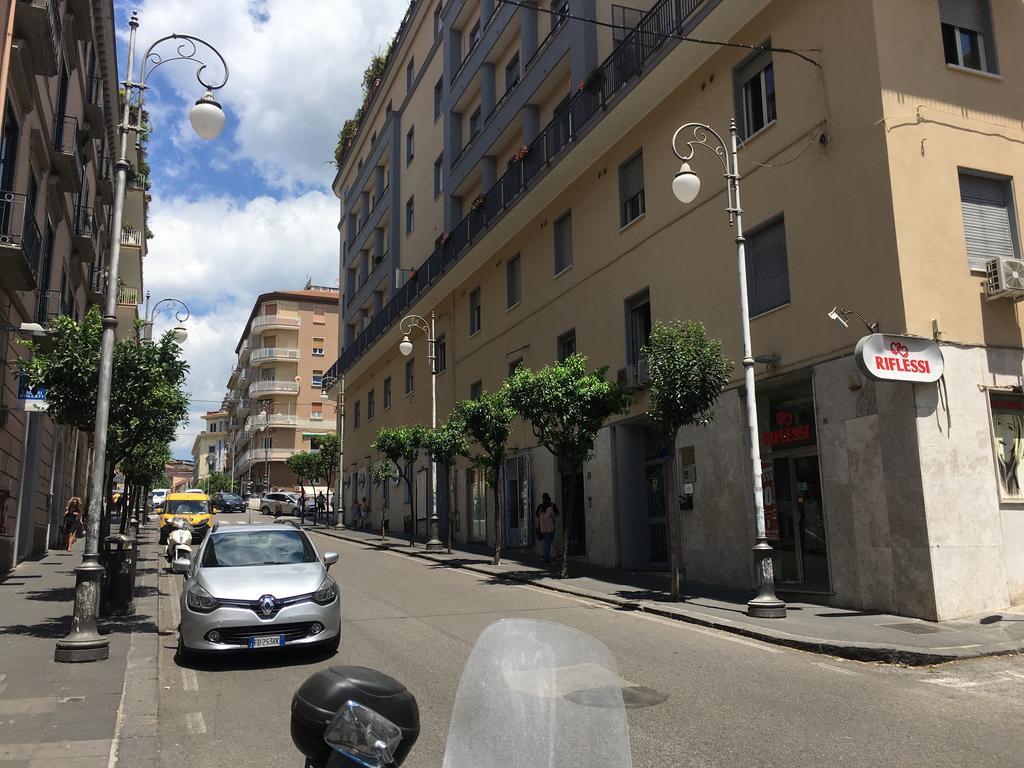 B&B Villa Italia Σαλέρνο Εξωτερικό φωτογραφία